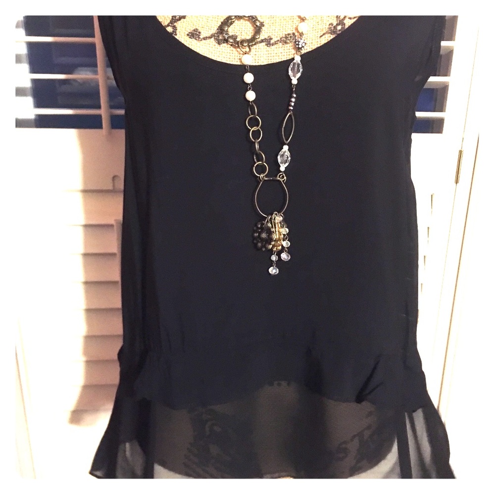 BCBG top
